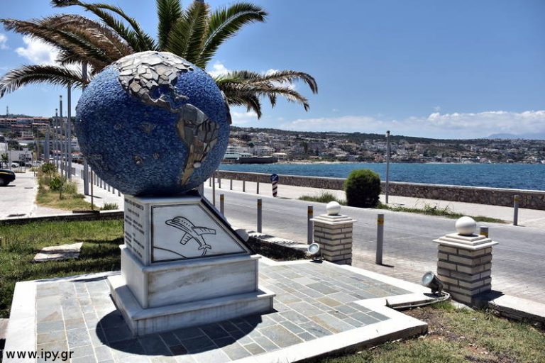 Ρέθυμνο-μνημείο-απόδημων-Ρεθυμιωτών
