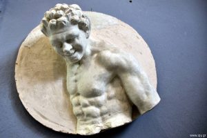 Μουσείο Τηνίων Καλλιτεχνών του χωριού Πύργος