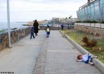Οικογενειακή φωτογραφία με ένα απρόοπτο.