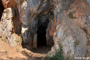 Μινωικό-σπήλαιο-Κρόνιο-Τράπεζας