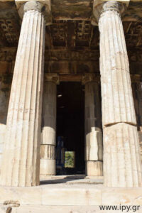 αρχαίες κολώνες 