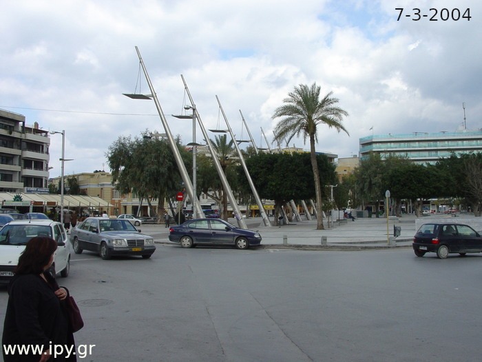 1-Πλατεία-Ελευθερίας-7-3-2004