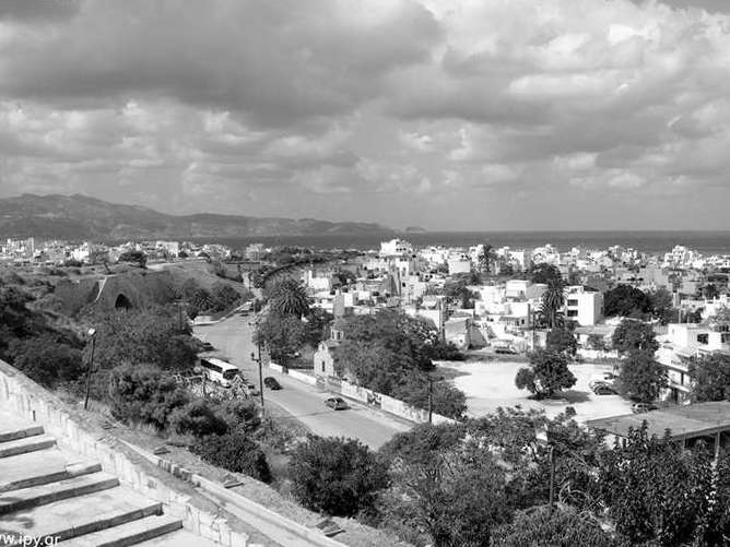 2-Πολιτιστικό-Κέντρο-Ηρακλείου-16-10-2005