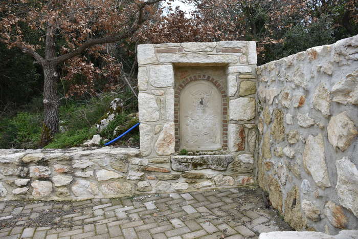 Κρήνη Ναού Οσίου Παϊσίου Αρχανών