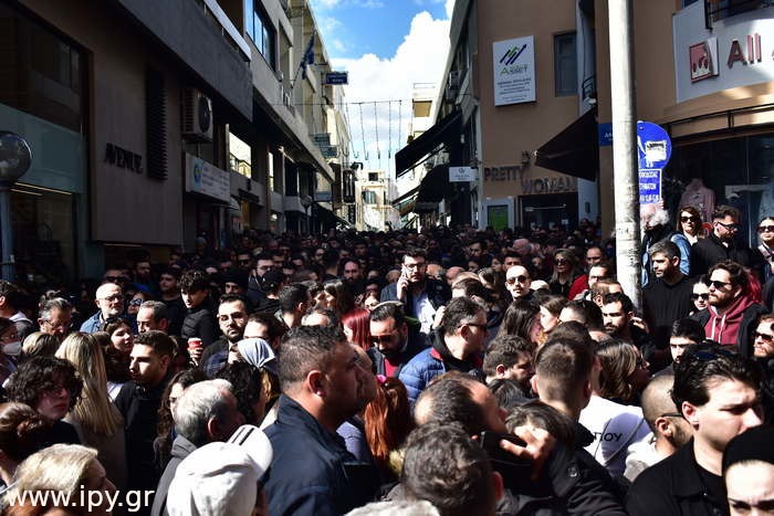 Η-μεγαλύτερη-διαδήλωση-στο-Ηράκλειο-για-τα-Τέμπη-28-2-2025-9