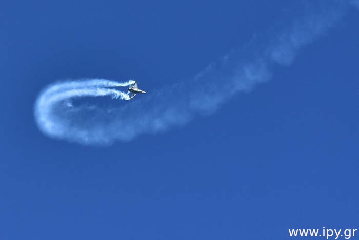 Air show of the Zeus team in Heraklion 11-11-2025