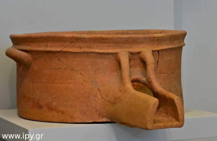 Πήλινο-πατητήρι-1