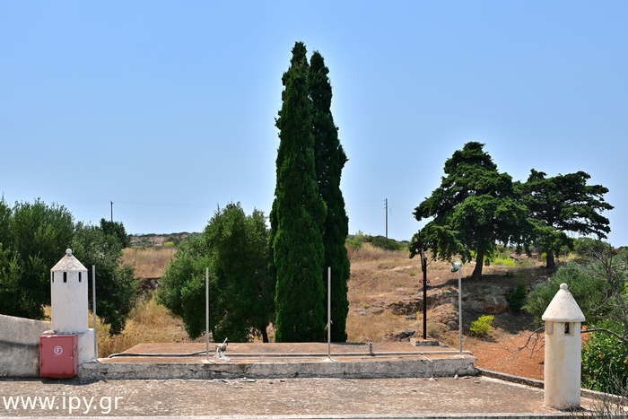 Μονή-Παναγίας-Μυρτιδιώτισσας-στα-Κύθηρα-16
